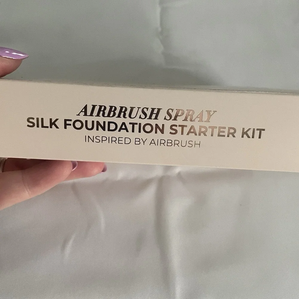 LUMINESS Silk Airbrush Spray Foundation Starter Kit With Brush Light Medium